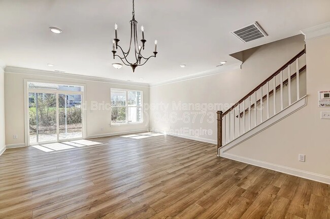 Building Photo - 4023 Black Ct