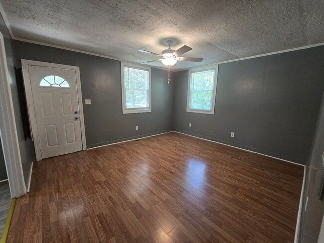 Building Photo - 3401 Meade St