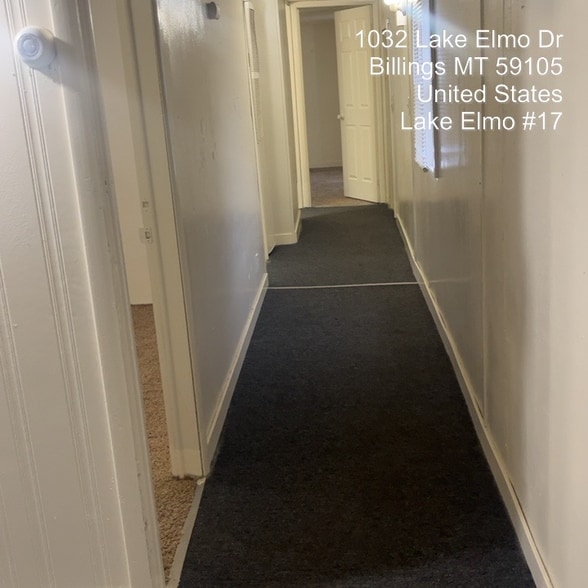 Building Photo - 1032 Lake Elmo Dr