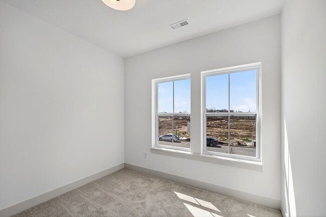 Building Photo - Brand-New Westfield Home Near Grand Park