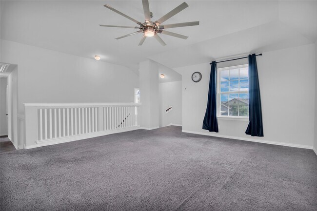 Building Photo - 2109 Ruby Dr
