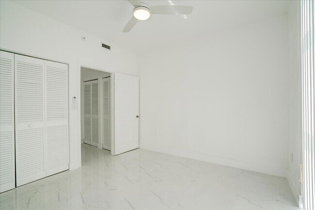 Building Photo - 9805 NW 52nd St