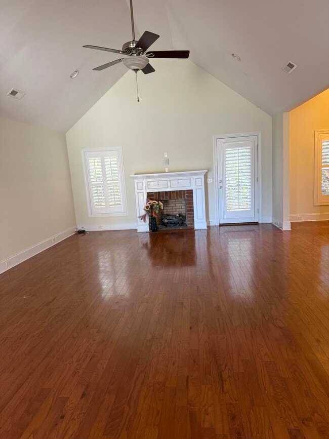 Building Photo - 1270 Winyah St