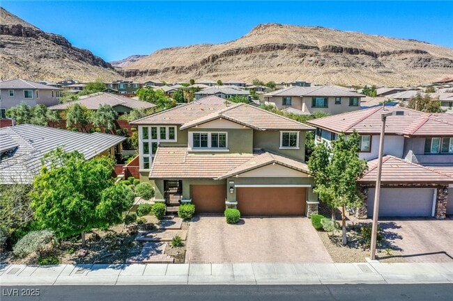 Building Photo - 5863 Glory Heights Dr