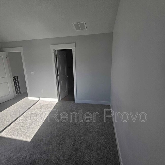 Building Photo - 1297 Dawes Wy