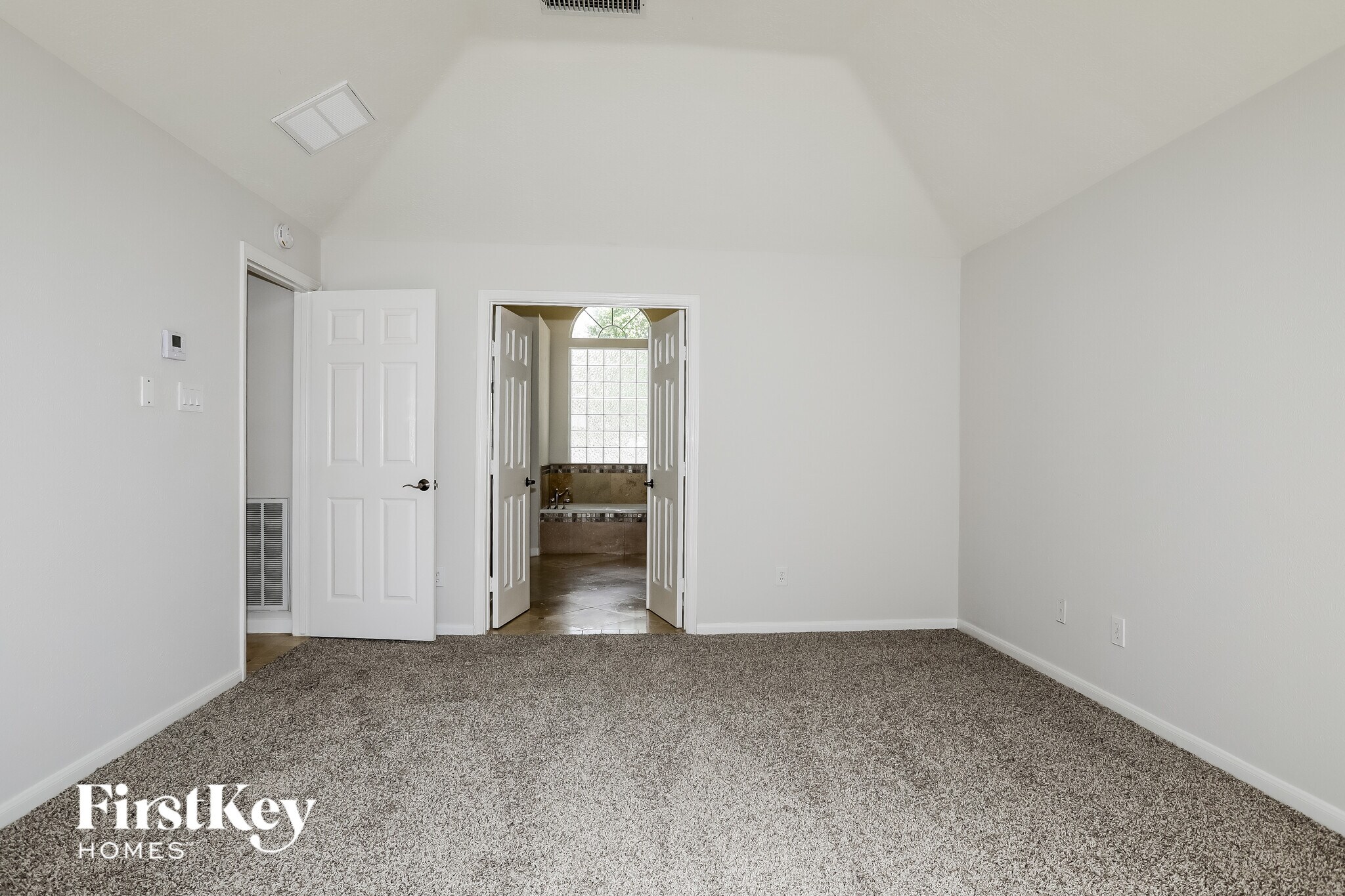 Building Photo - 108 N Rockfern Ct