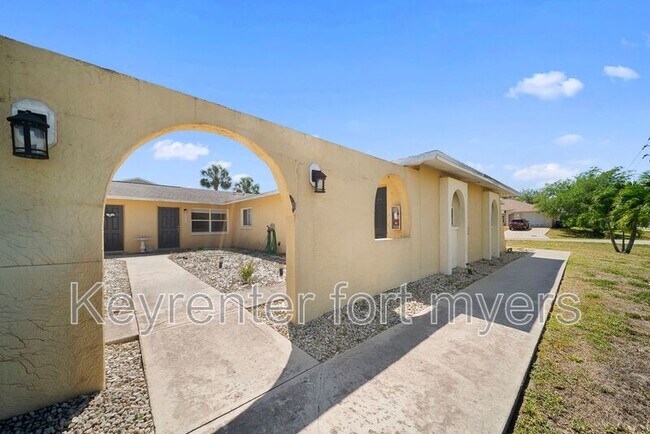 Building Photo - 13401 Pine Needle Ln