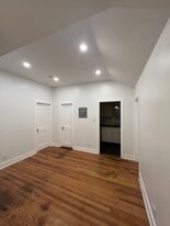 Building Photo - 5 Kenwood Ave