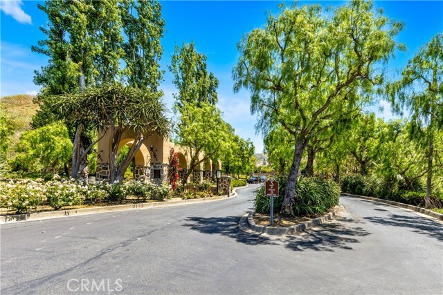 Building Photo - 28181 Via Del Mar