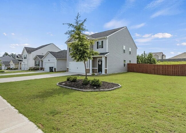 Building Photo - 925 Hay Meadow Dr.