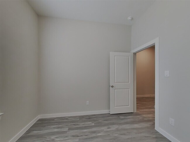 Building Photo - 22715 Terrazzo Dr