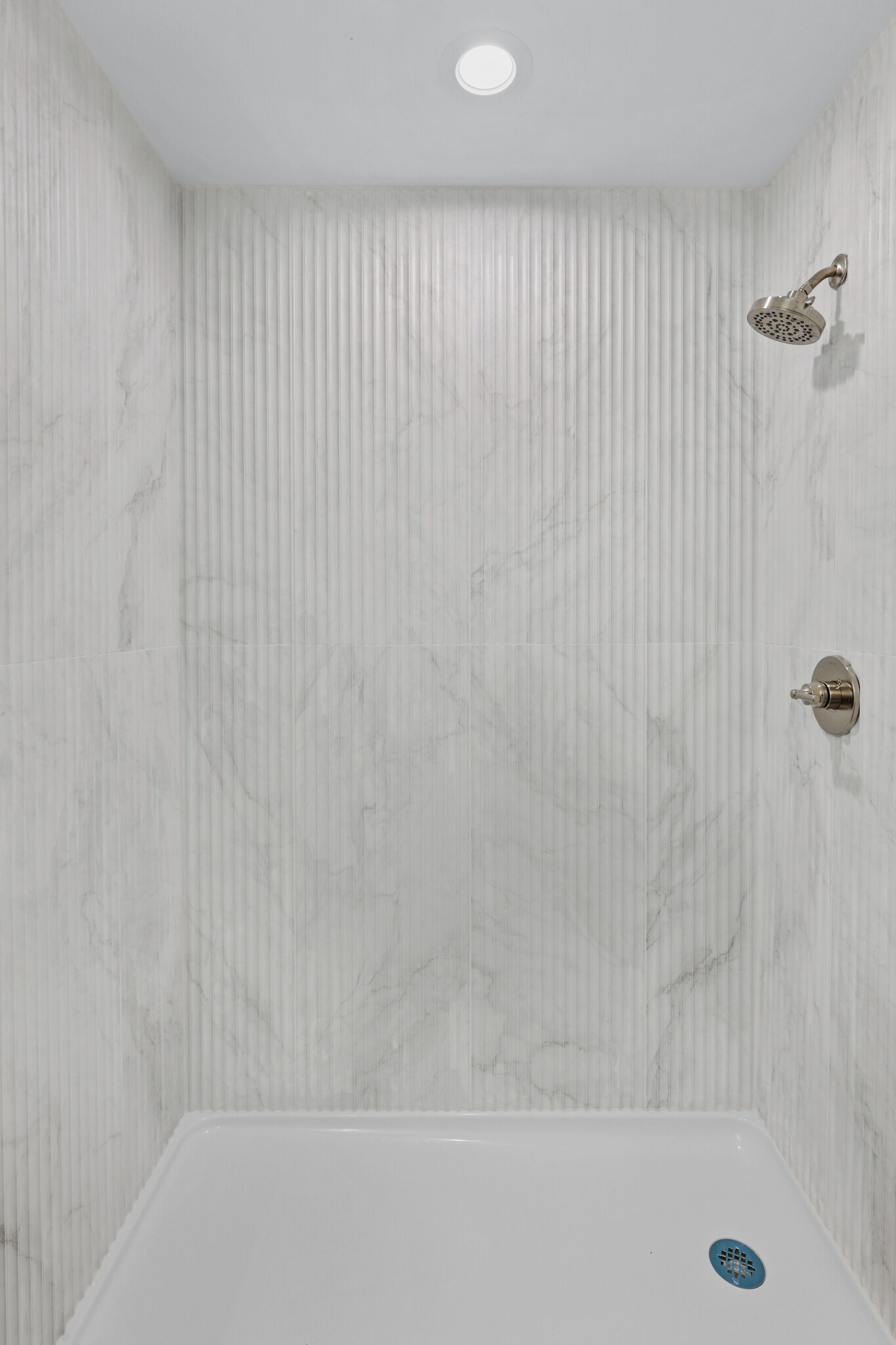 Building Photo - 214 E Morelia Ave