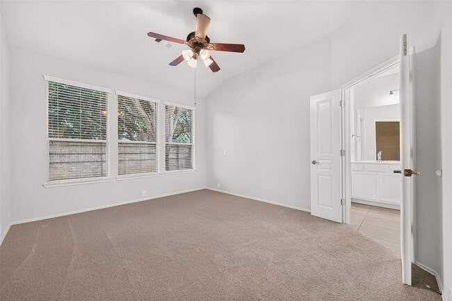 Building Photo - 24518 Carlton Springs Ln