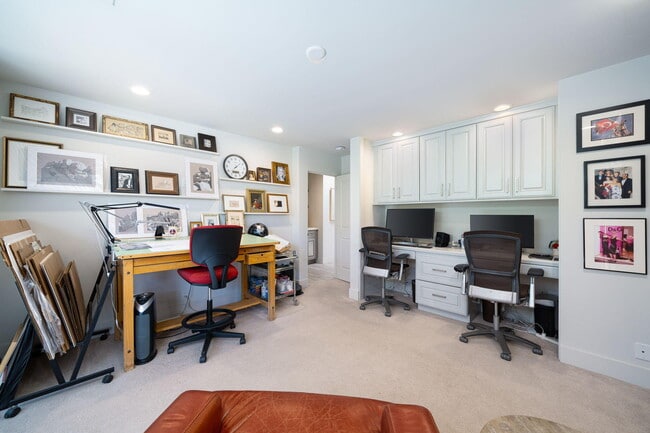 Building Photo - 76 Princeton Dr