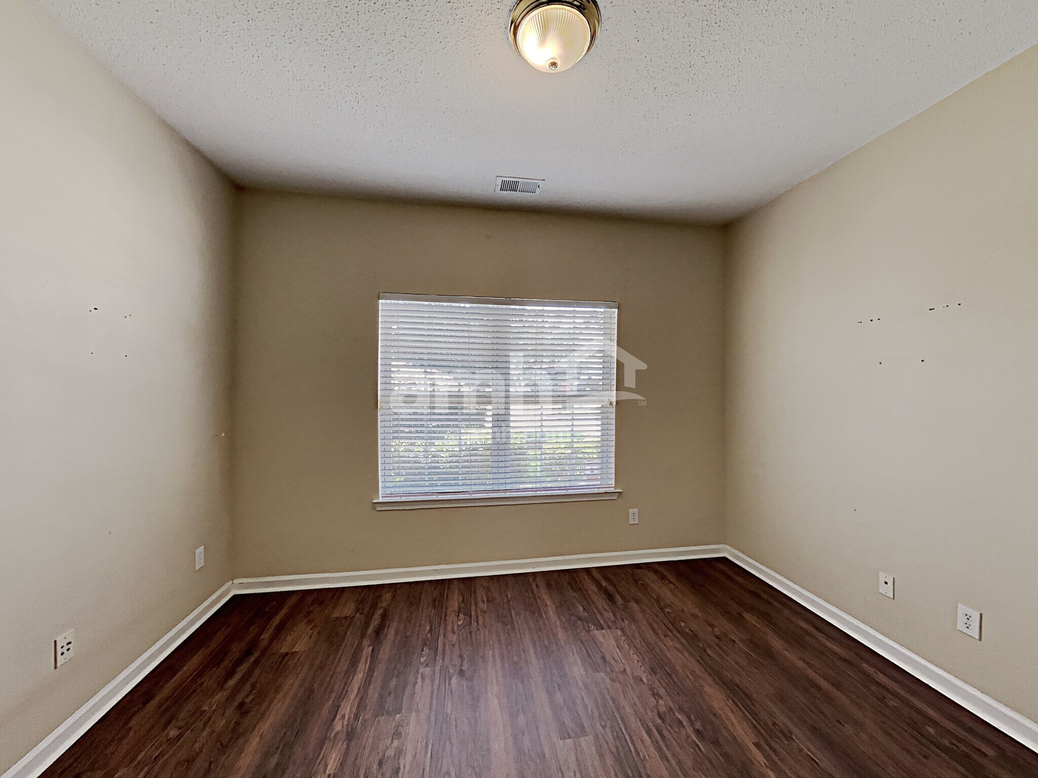 Building Photo - 2006 Farm Hill Ct