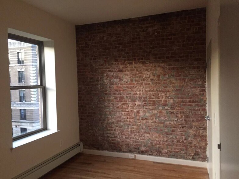 Building Photo - 457 Convent Ave