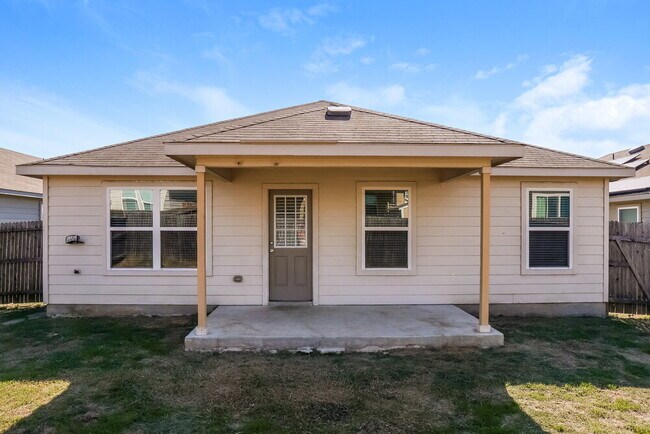 Building Photo - 6535 Davenport Bay