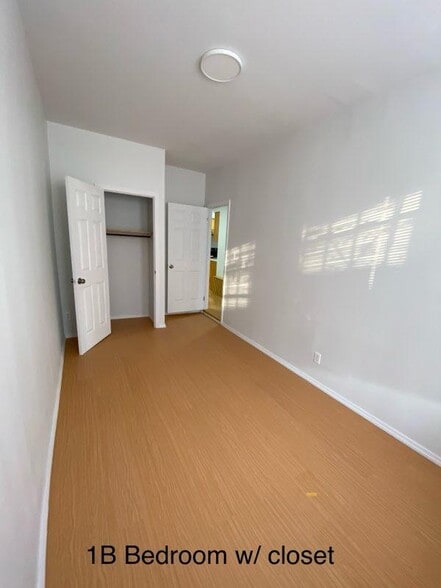 Building Photo - 2126 E 24th St