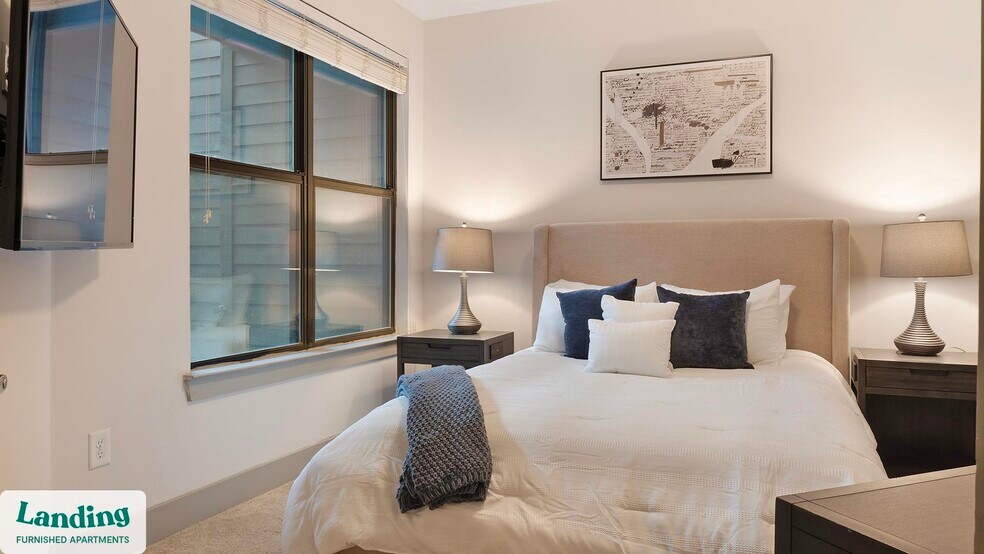 Building Photo - 930 Howell Mill Rd NW