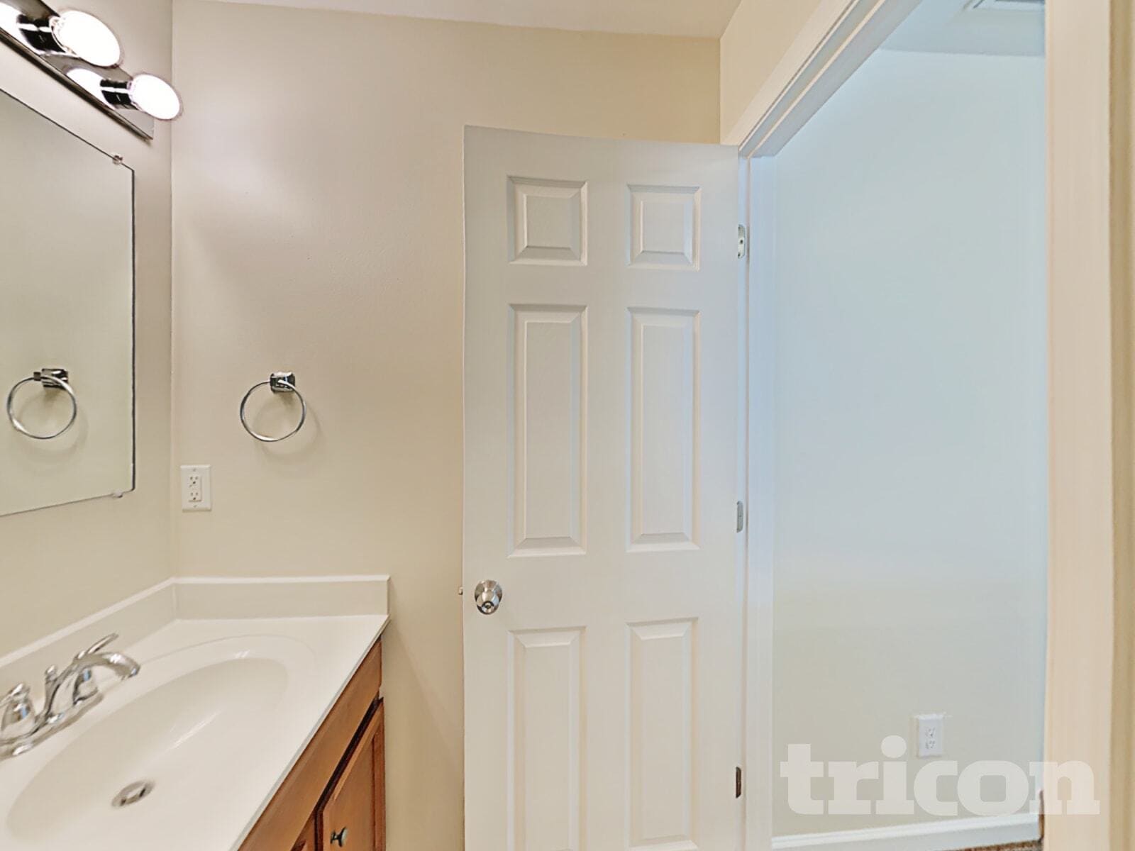 Building Photo - 1024 Daniel Ln