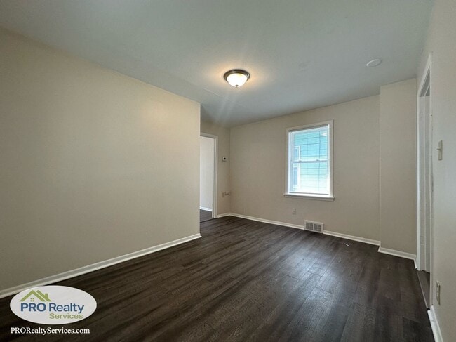 Building Photo - 761-763 Blair Ave