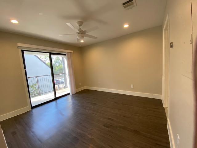 Building Photo - 935 La Posada Dr