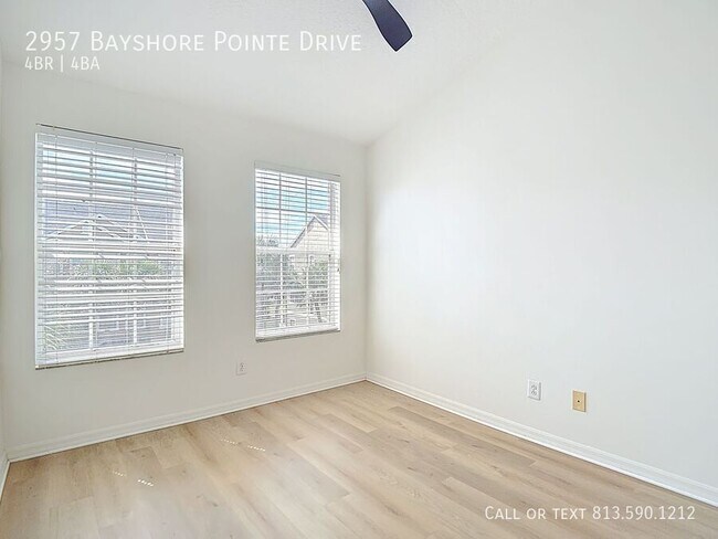 Building Photo - 2957 Bayshore Pointe Dr