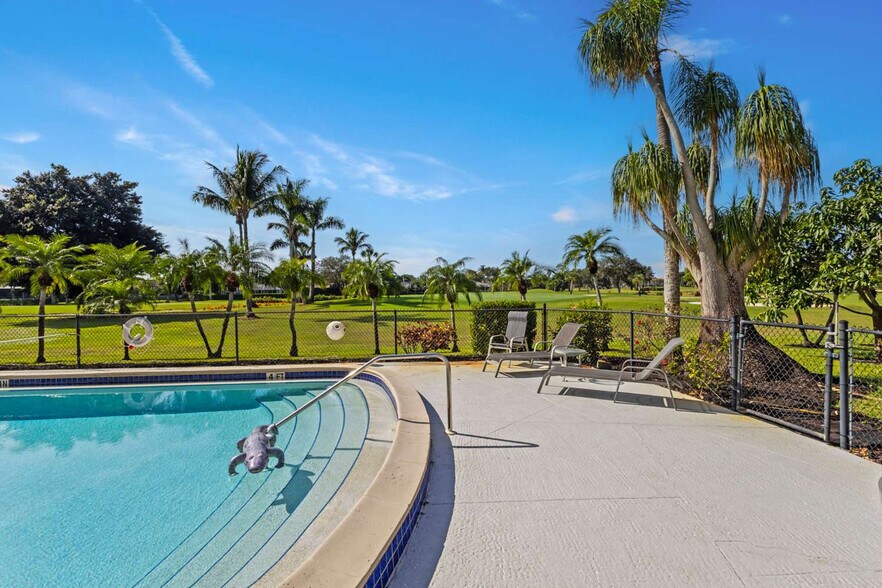 Building Photo - 180 Pebble Beach Blvd