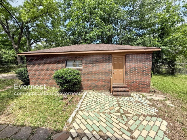 Primary Photo - Charming 3-Bedroom Home with Fenced Yard a...