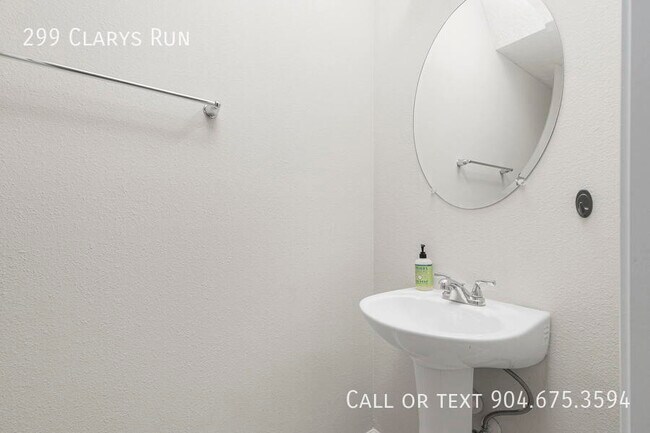 Building Photo - 299 Clarys Run