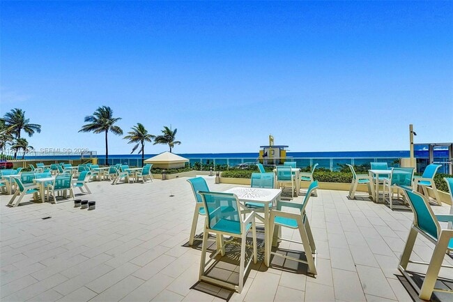 Building Photo - 2501 S Ocean Dr
