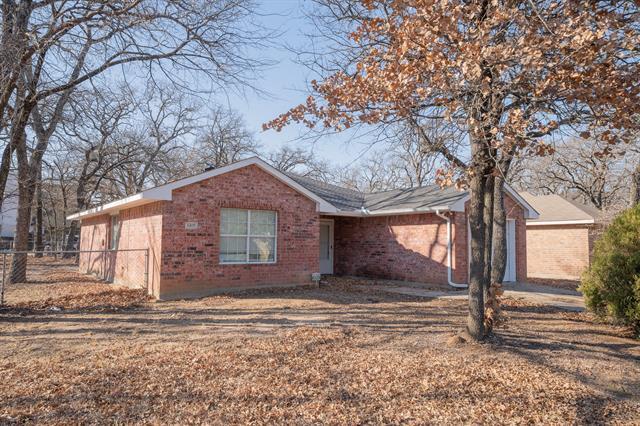 Building Photo - 1415 Amity Ln