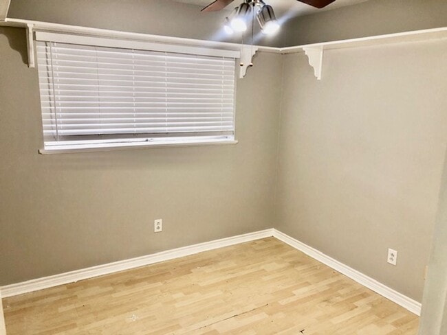 Building Photo - $500 OFF MOVE IN SPECIAL-SOUTH BOSSIER IN ...