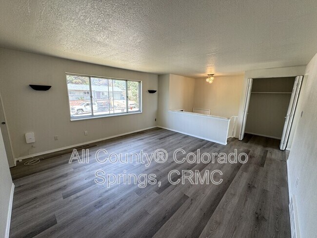 Building Photo - 1237 Chiricahua Dr