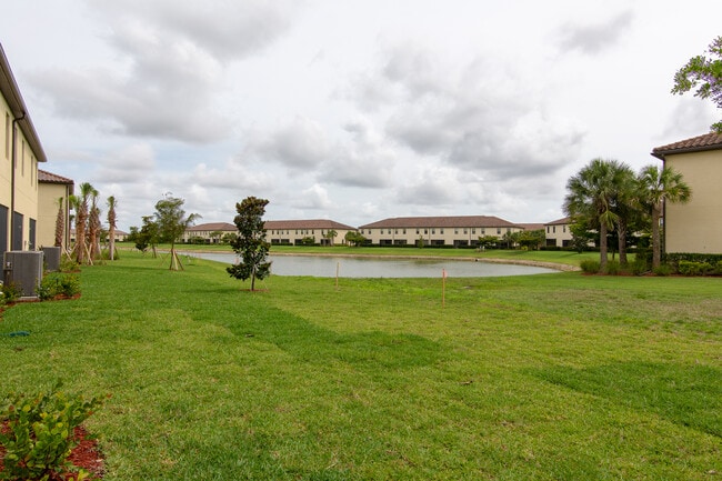 Building Photo - 20457 Lagente Cir