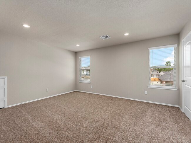 Building Photo - 9278 Inland Leather Ln