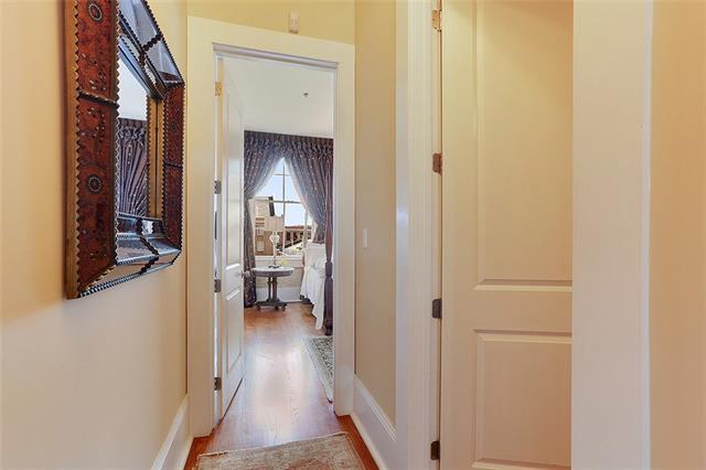 Building Photo - 531 Bienville St