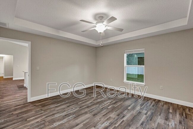 Building Photo - 4 Locust Drive Trail