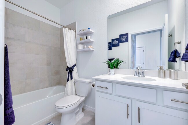 Building Photo - 12240 Wellen Golf St