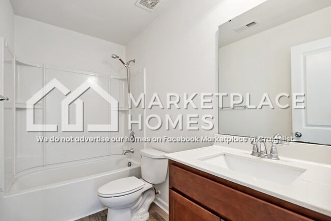 Building Photo - 4749 Bryn Athyn Court