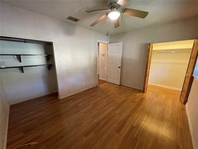 Building Photo - 2525 Emma Cir