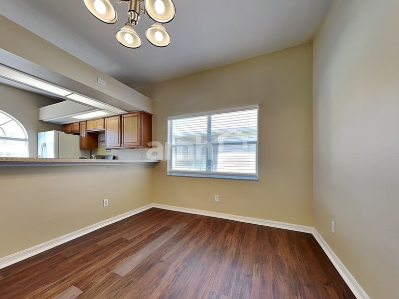 Building Photo - 10814 Peppersong Dr