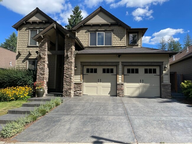 Building Photo - 12884 SW Sevilla Ave