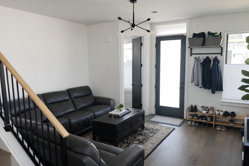 Building Photo - 889 30th St