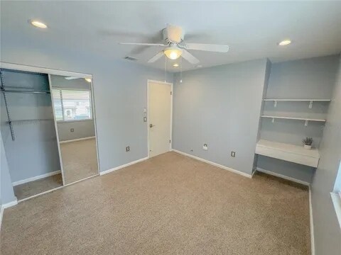 Building Photo - 2635 SW 35th Pl