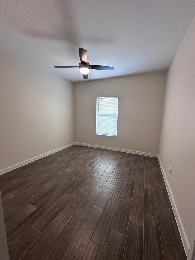 Building Photo - 1717 Tournament Trail Dr