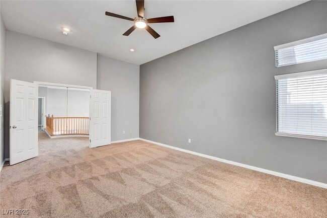 Building Photo - 5643 Almocita Ct