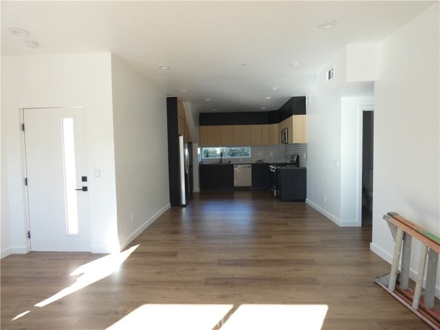 Building Photo - 6034 Craner Ave