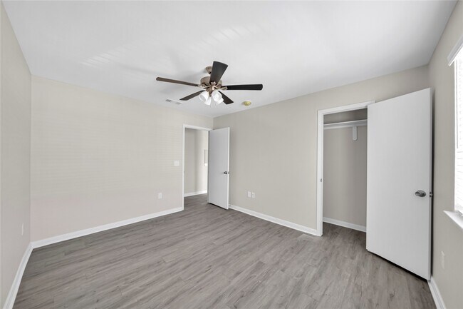 Building Photo - 12619 Ashford Meadow Dr