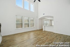 Building Photo - 10833 Coppola
